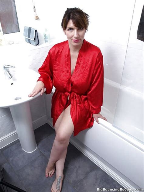 More Of My Favourite Women Josephine James Filthy Milf Shower Time