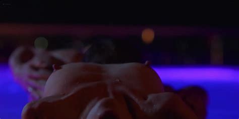 Nude Video Celebs Sarah Shahi Nude Sex Life S E