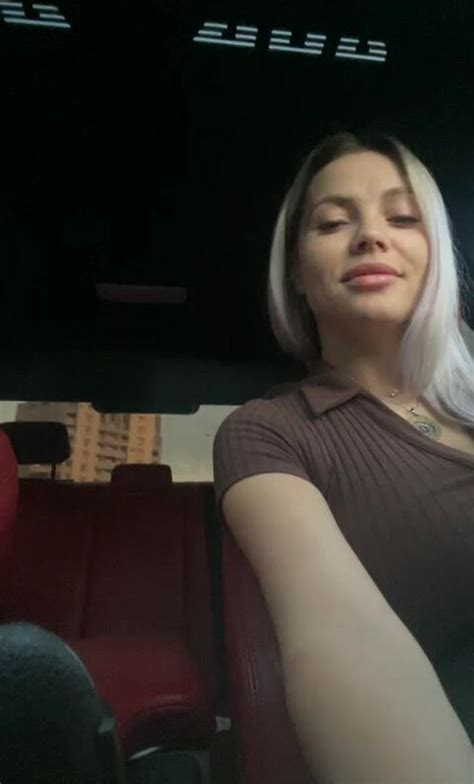 Busty Blonde Webcam Video 3105231230