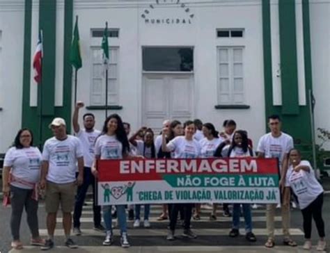 7 de Setembro em Amargosa Enfermeiros realizam ato contra suspensão do