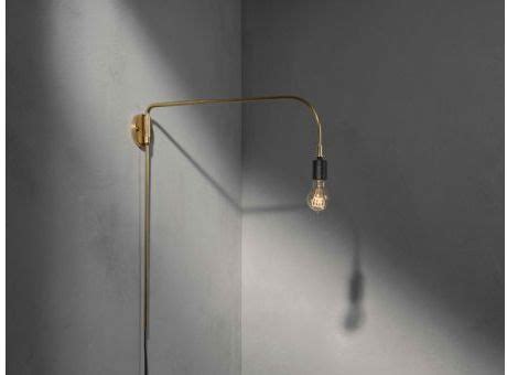 Menu TRIBECA Warren Wall Lamp Brass PRESIT De