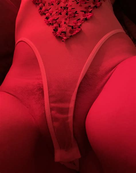 Red Tempting Charm 21 Nude Pics XHamster