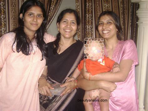 Mallu Masala Boobs Mumbai Aunty Hot Photos