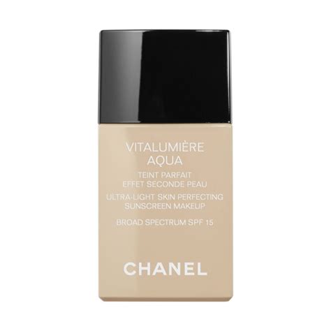 CHANEL Vitalumiere Aqua Ultra-Light Skin Perfecting Makeup SPF 15 ...