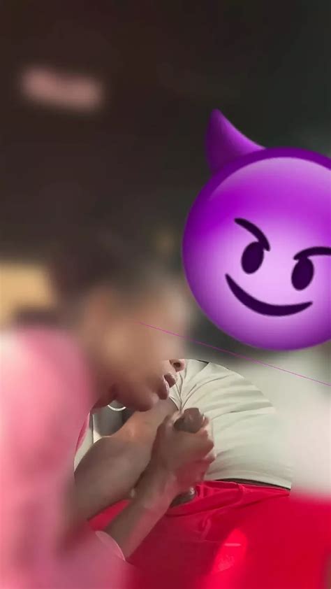 Big Lips Feel So Good On My Dick In Public Amateur Porn Feat Purge Her Xhamster