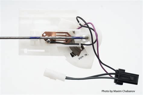 Датчик уровня топлива 21214 дск Aisan 21214-3827010 для а/м Нива купить