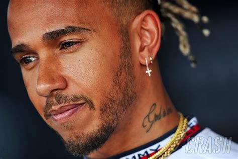 Lewis Hamiltons 2022 Earnings Revealed Its 17m Less Than 2021 F1