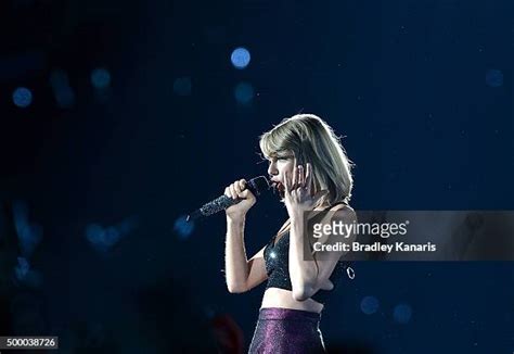 Taylor Swift 1989 World Tour Brisbane Photos And Premium High Res Pictures Getty Images