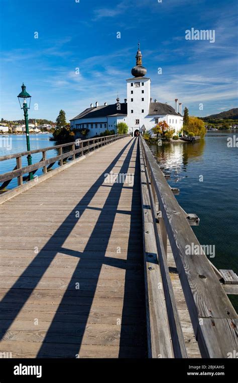 Gmunden castle on lake, Austria Stock Photo - Alamy