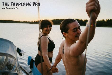 Maisie Williams Nude Leaks 2024 12 Photos The Fappening