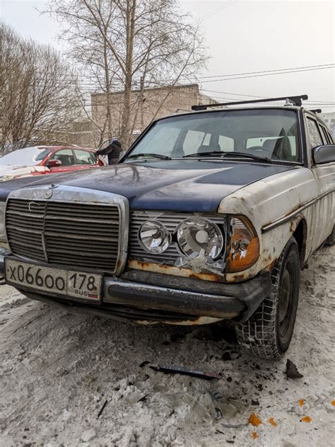 Ищу левую фару — Mercedes-Benz W123, 2,3 л, 1984 года | поломка | DRIVE2