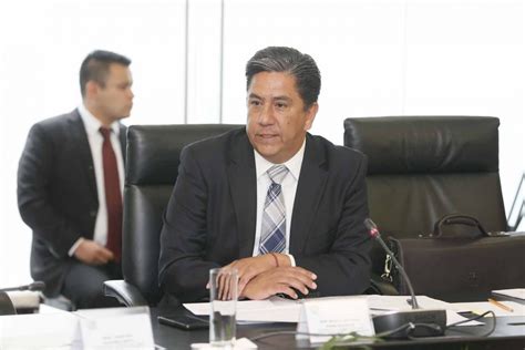 Senador José Erandi Bermúdez Méndez para presentar reservas a un