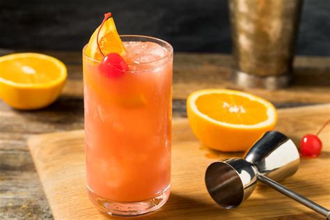 Sex on the Beach Find de bedste opskrifter på drinks og cocktails