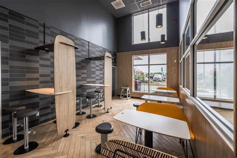 120-122 West 39th St renovations are changing the street view 6