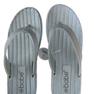 Babe Shoes Nwt Babe Womans Thong Sandal Silver Poshmark