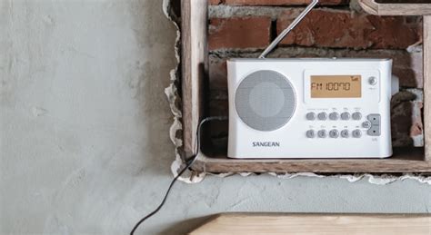 PR-D14 USB AM / FM 數位式收音機│山進電子