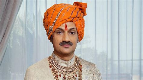 Principe Da India - El primer príncipe gay de la India lucha para reformar la ley anti-LGTB ...