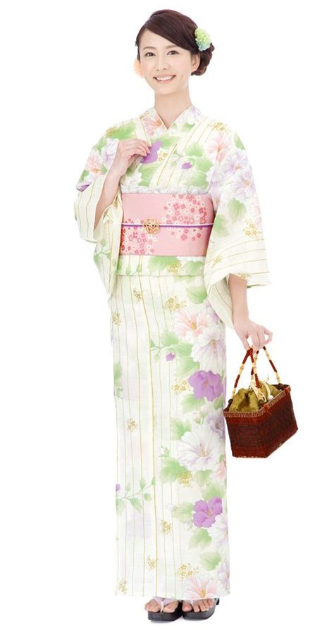 This is a yukata. Yukata is a casual kimono of summer. ＃japan ＃Kimono ...