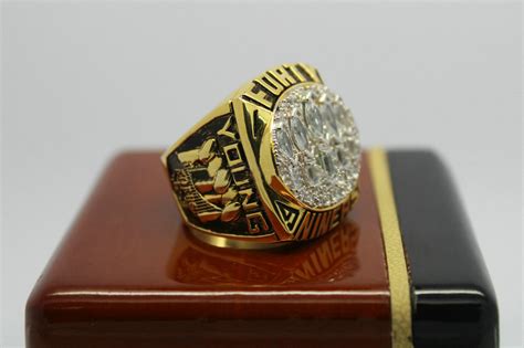 1994 Super Bowl XXIX San Francisco 49ers Steve Young Championship Ring ...