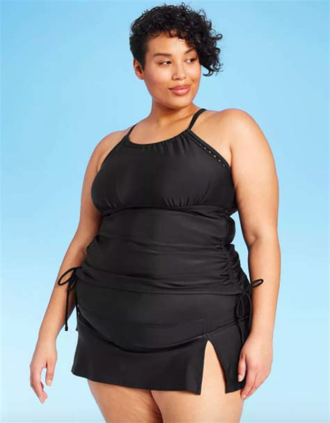 January Jones Brought Back An Unexpected Bikini Trend Who What Wear