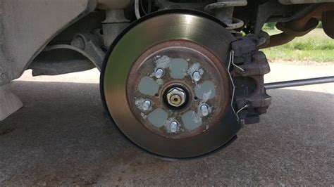 Subaru Outback Replace Rear Brake Pads Youtube