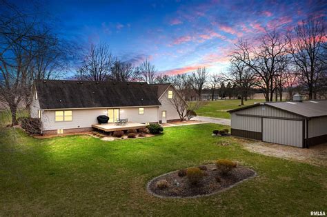 5 Bed Brimfield Home For Sale 14401 W Fussner Road Brimfield Il 61517