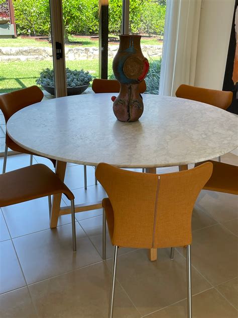 Jardan Iko Table – Curated Spaces