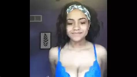 Free Busty Webcam Porn Videos 5 XHamster