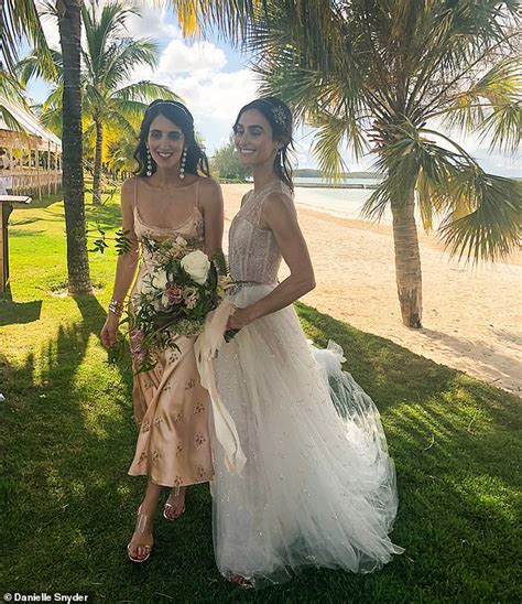 7 Hot Sexy Danielle Snyder Bikini Pics