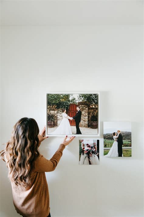 The 20x20 frame secret for creating a perfect gallery wall 15