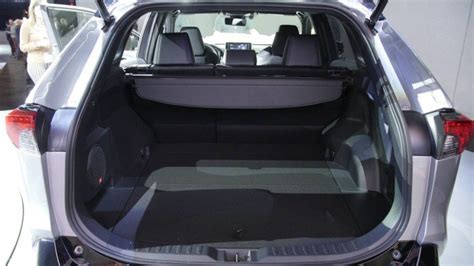 Тойота Рав 4 2019: все подробности о новом поколении