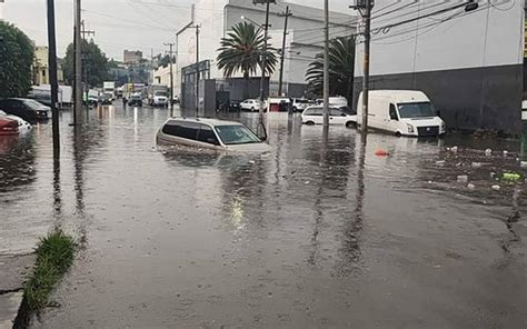 Fuerte Aguacero Deja Inundaciones Y Caos En Vialidades De Naucalpan