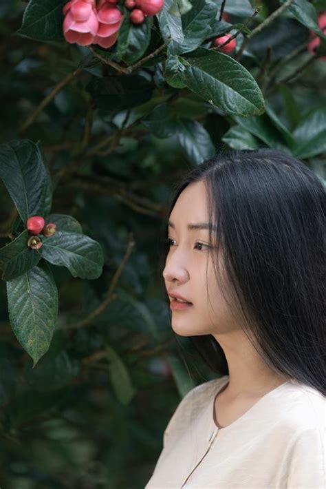 Tranh cãi gay gắt xung quanh tạo hình nửa Việt nửa Hàn của Nàng thơ xứ Huế