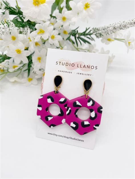 Ooooo La La These Beaut Hot Pink Leopard Print Statement Dangles Are Made For You Pink