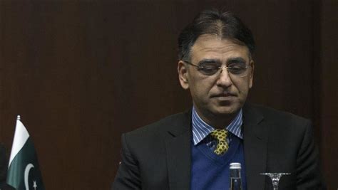 pakistans finance minister announces  step