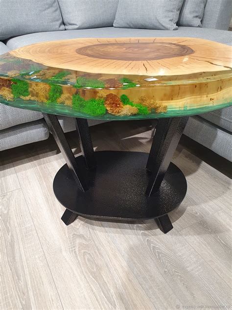 Столик из массива дерева в интернет-магазине на Ярмарке Мастеров ...