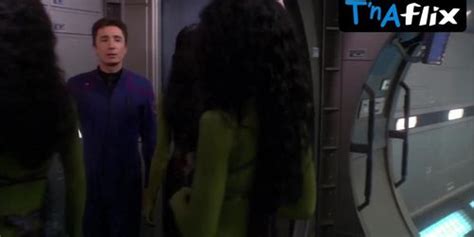 Cyia Batten Bikini Scene In Star Trek Enterprise Tnaflix