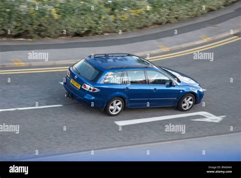 vehicle turning   res stock photography  images alamy