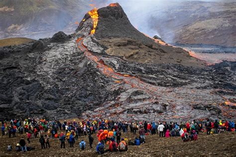 Islandia La Incre Ble Erupci N Del Volc N Registrada Desde Un Drone