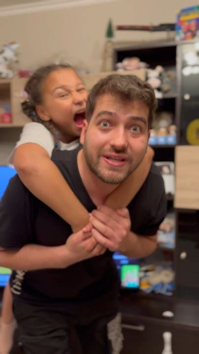 ВИЕ КОНТРОЛИРАТЕ КРИСИ ️🤣🔥 - YouTube