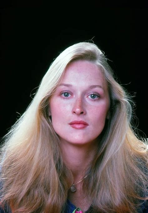 The Biggest Female Stars Of 1970s Hollywood Back In Time Today
