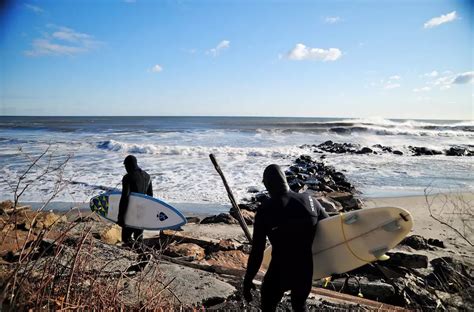 Live Beach Cams and Surf Reports - The Surfers View