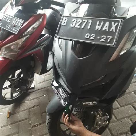 Winglet Sayap Depan Vario 160 New 2022 2023 Original MHR Sporty Merah