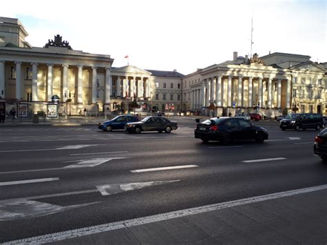 Urząd Miasta Warszawy udzielił wsparcia fundacji związanej z siecią sex shopów Radio Warszawa