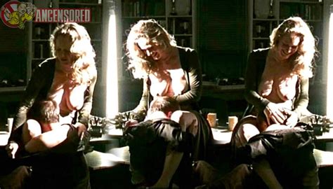 Naked Anna Schudt in Im Chaos der Gefühle