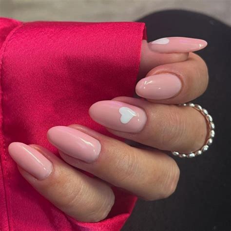 Best Valentine S Day Nails Nude Nails With White Love Hearts Fab Mood Wedding Color