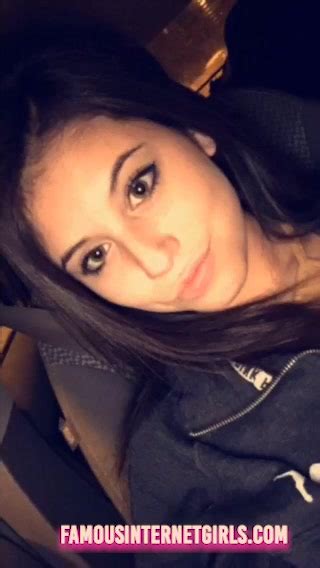 Violet Summers Nude Smoking Weed XXX Premium Porn Videos