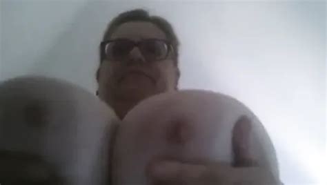 Bbw Milf Ligure Gioca Con Le Tettone Porn D Xhamster