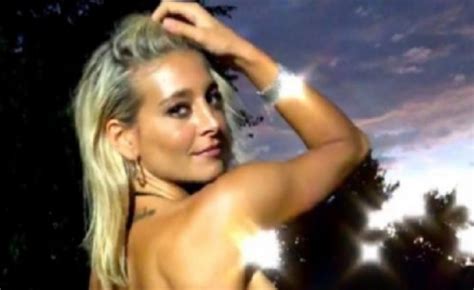 A Sol Pérez no le alcanzó con posar en bikini y terminó desnuda InfoVeloz