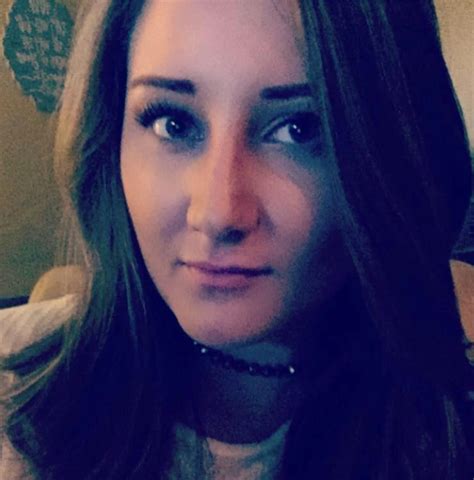 Female Teacher Faces Prison After Being Arrested For Having Sex With Pupil Photo